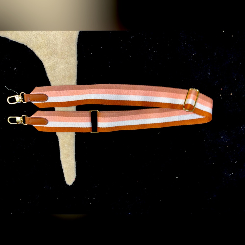 Women’s Kate Landry Crossbody strap